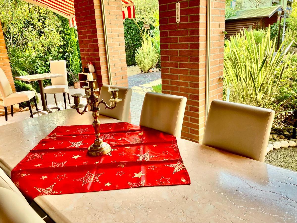 ديسينسانو ديل غاردا B&B Desenzano Paradise المظهر الخارجي الصورة